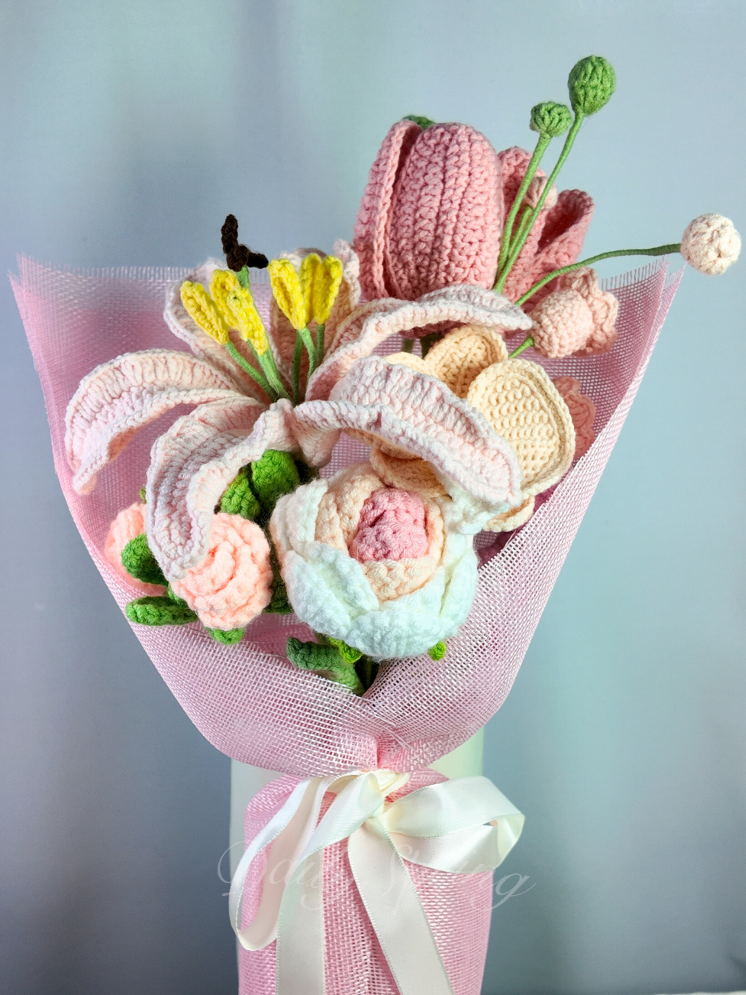 Blossoming Heart Bouquet - Pink