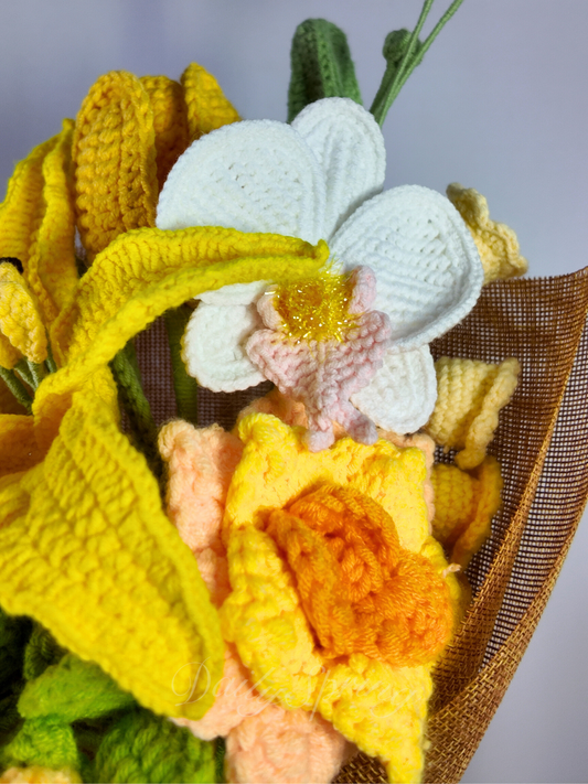 Blossoming Heart Bouquet - Yellow