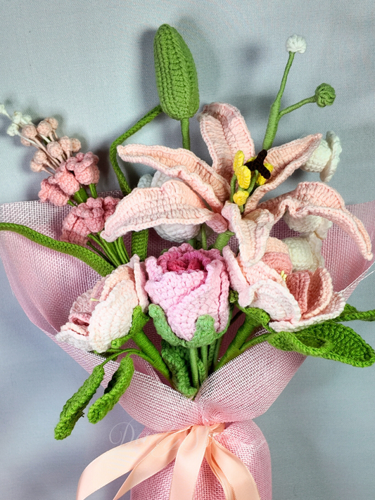 Elegant Floral Bouquet - Pink