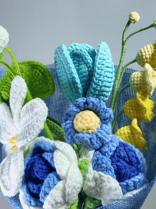 Spring Floral Bouquet - Blue