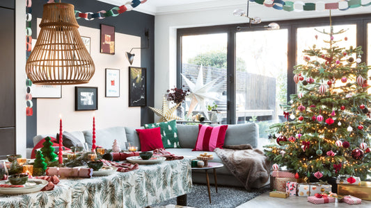 Holiday Home Styling: 8 Ways to Display Crochet Flowers This Season