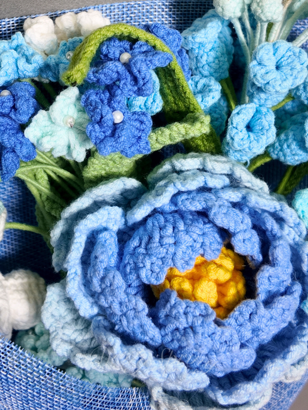 Botanical Garden Bouquet - Blue