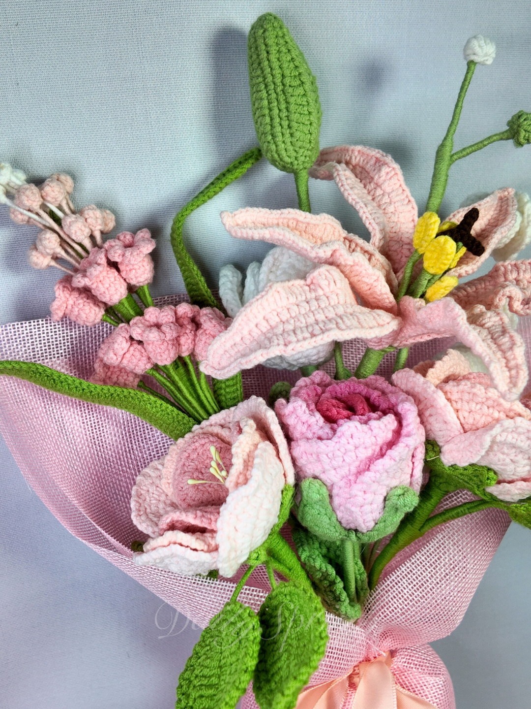 Elegant Floral Bouquet - Pink