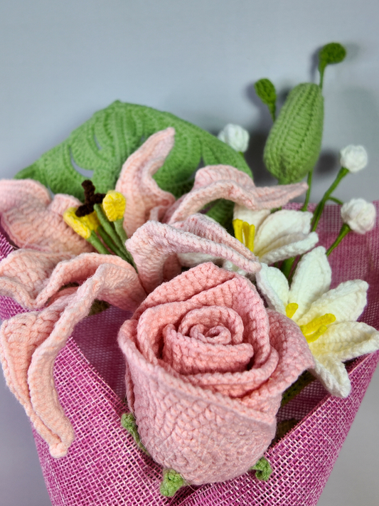 Mini Blooms Bouquet - Pink