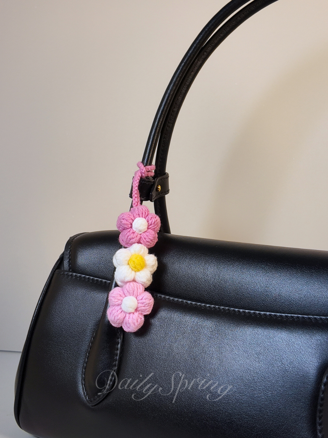 Triplet Daisy Crochet Keychain