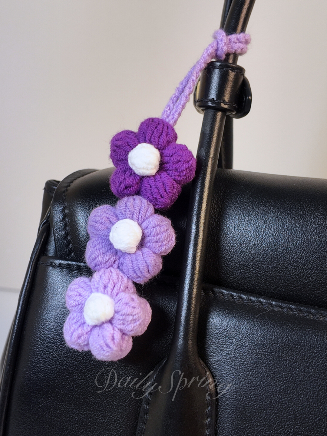 Triplet Daisy Crochet Keychain